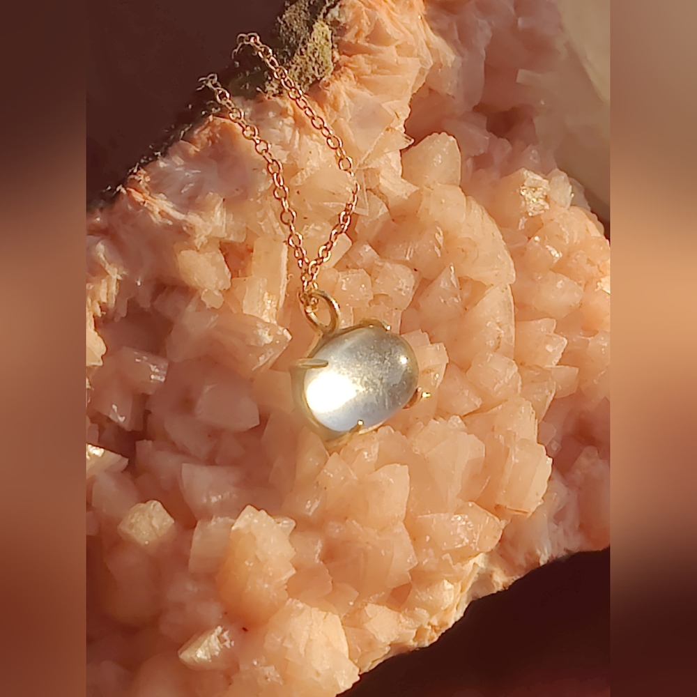 ✨SOLD✨ 14K Gold Quartz Cabochon “OK” Pendant Necklace With Claw Setting ✨ - Picture 7 of 7